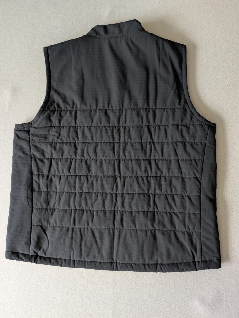 Travis Mathew Cold Bay Black Quilted Puffer Vest Lightweight XXL Preppy Golf image 8